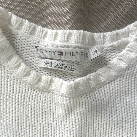 Women's white Tommy sweater with flag - Picture 3 of 5